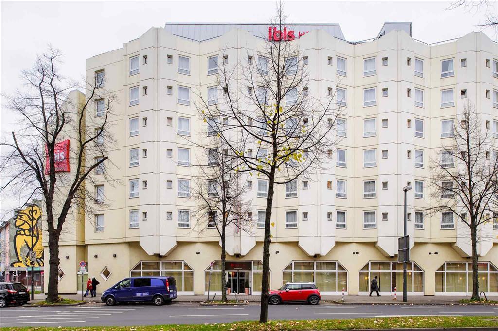 Hotel Ibis Düsseldorf City Exterior foto