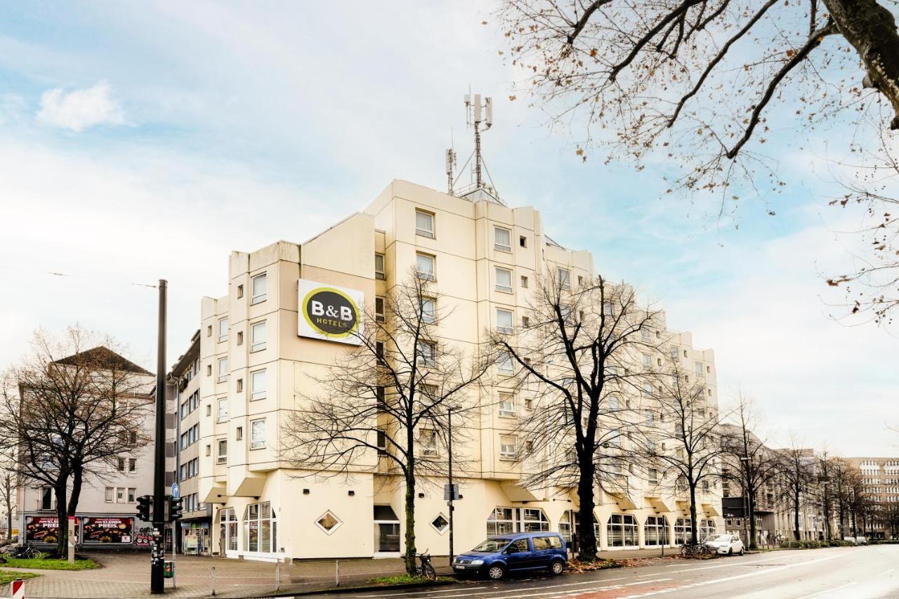 Hotel Ibis Düsseldorf City Exterior foto